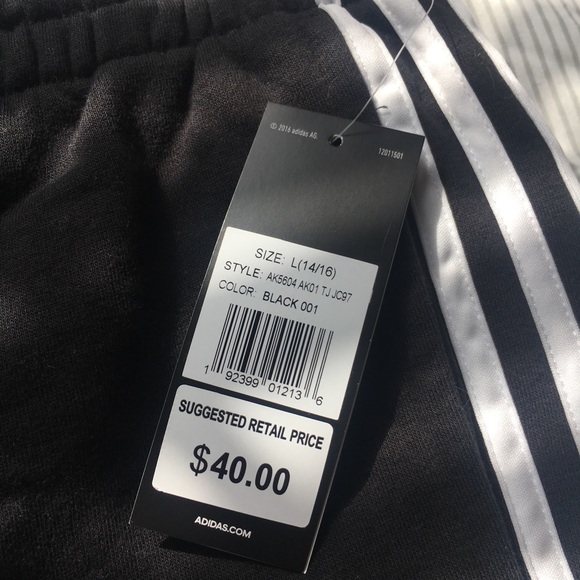 Woman’s adidas joggers *soft!* - Picture 2 of 8